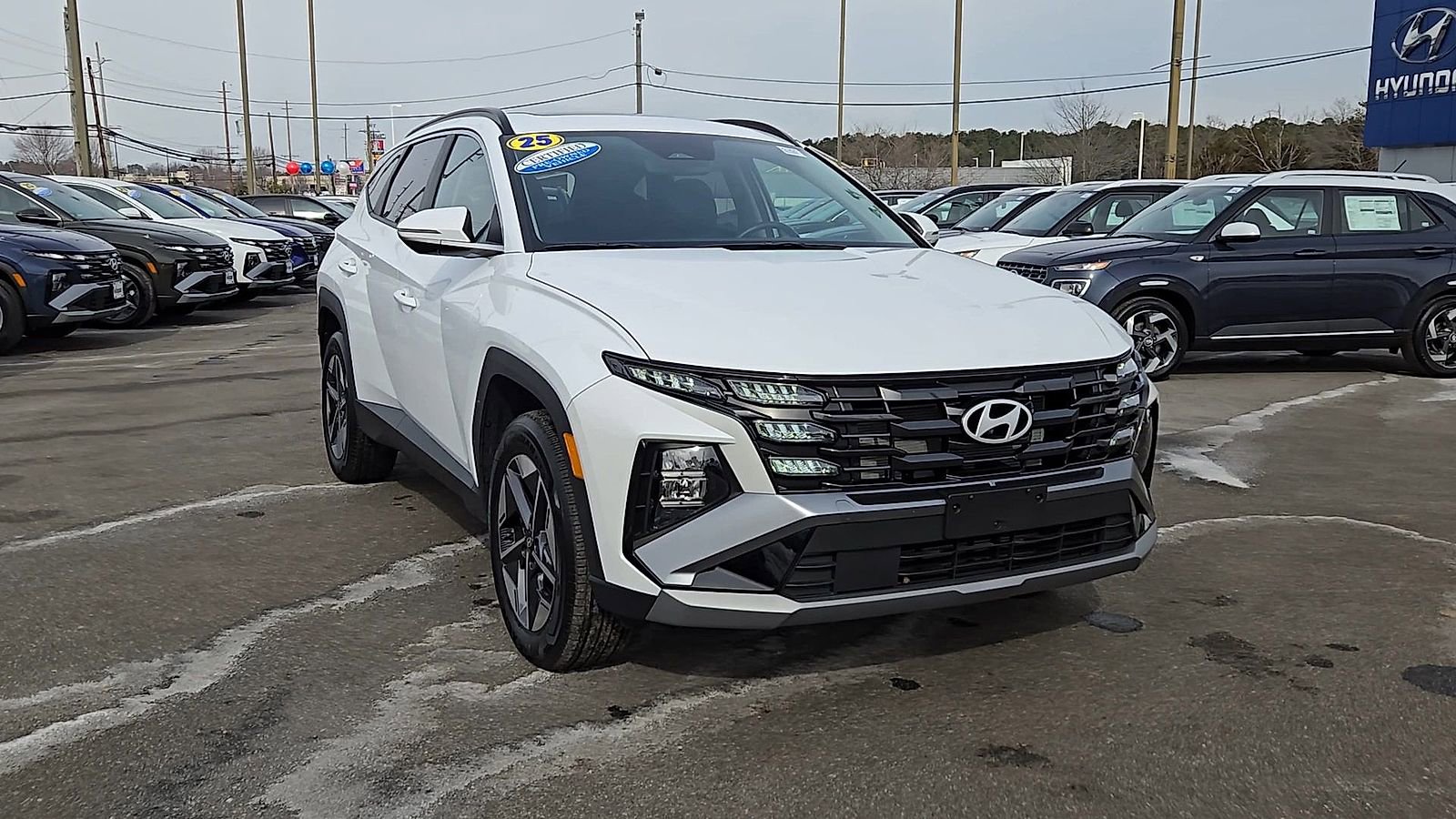 Certified 2025 Hyundai Tucson SEL image 3