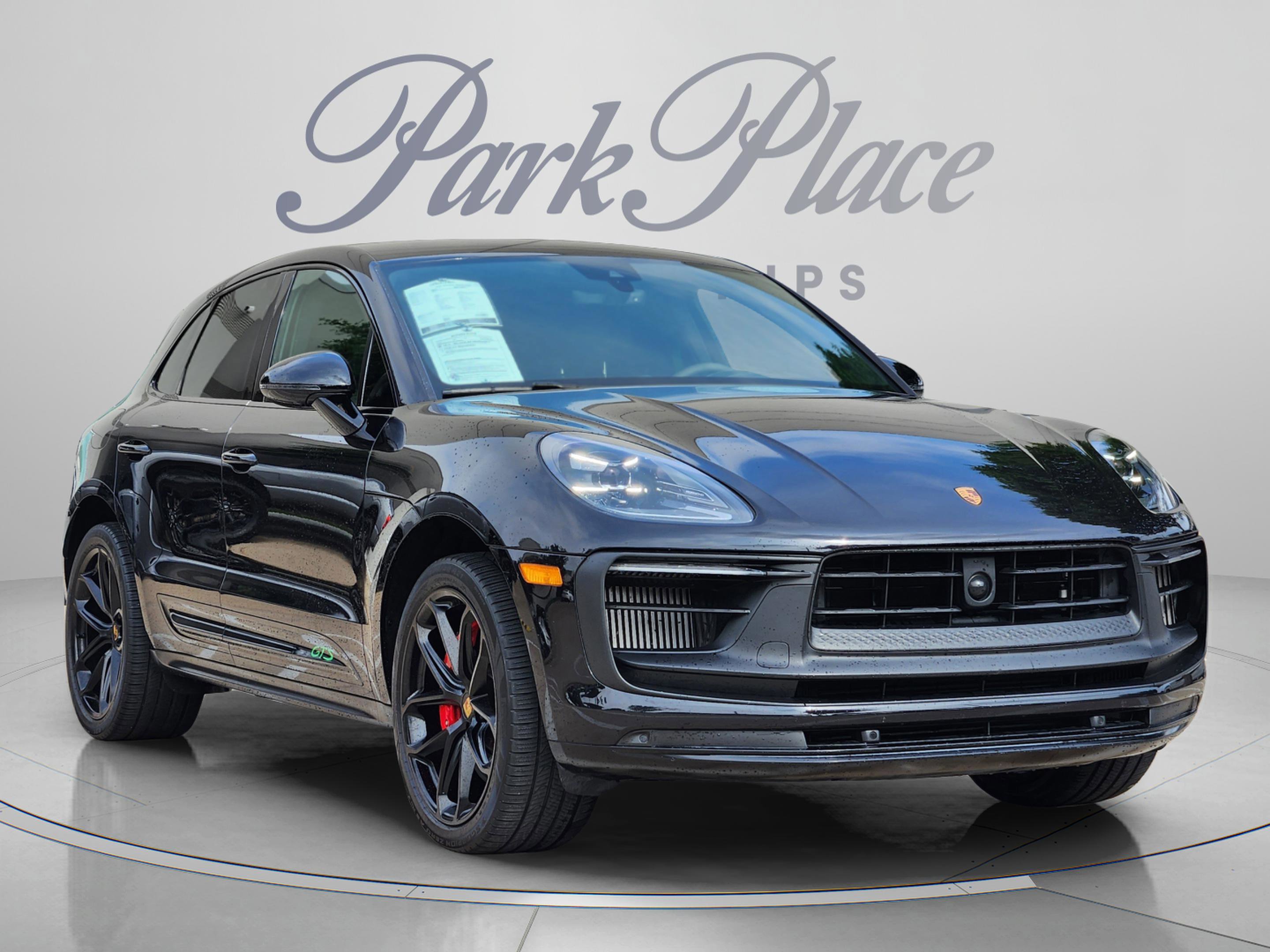 Used 2022 Porsche Macan GTS AWD/4WD image 4