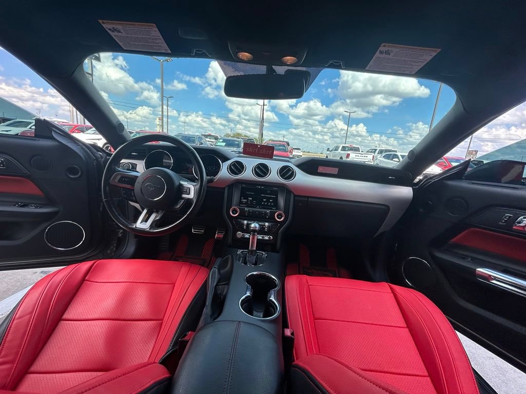 Used 2015 Ford Mustang GT Premium w/ Equipment Group 401A RWD image 9