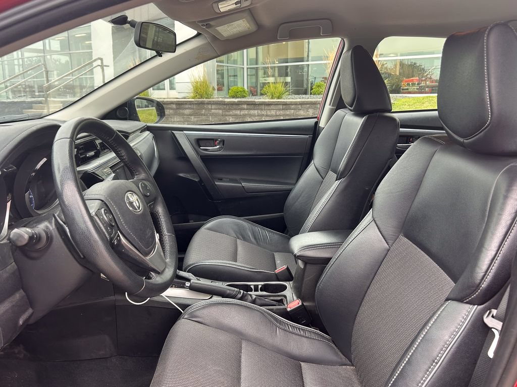 Used 2014 Toyota Corolla S FWD image 10