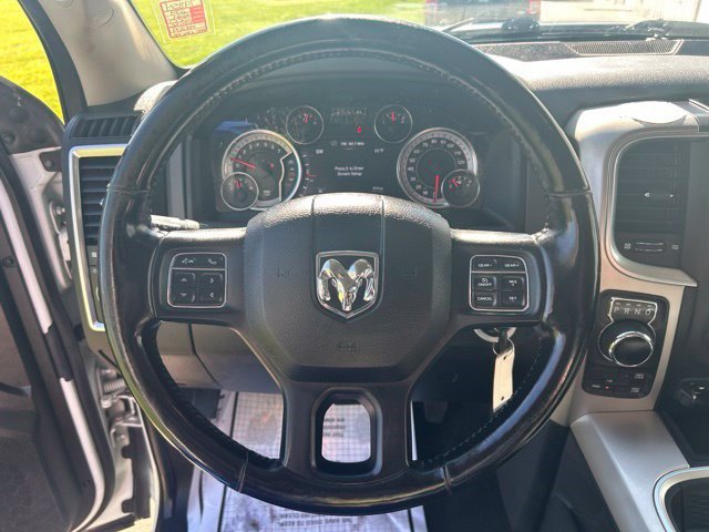 Used 2019 RAM 1500 Warlock AWD/4WD image 16
