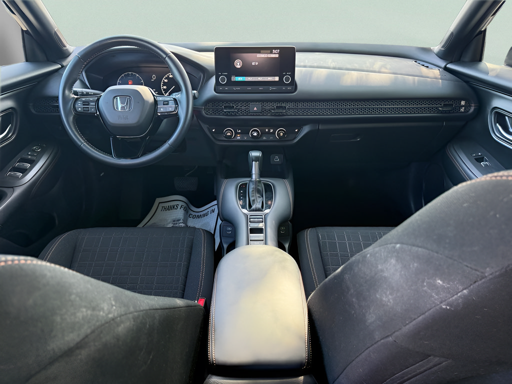 Used 2025 Honda HR-V Sport image 15