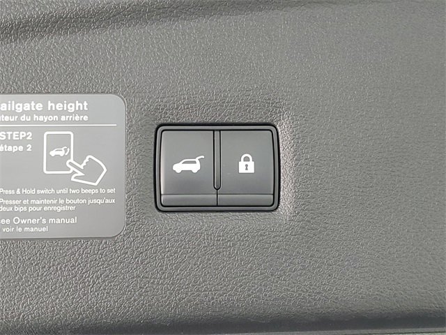 Used 2024 INFINITI QX55 Luxe image 12