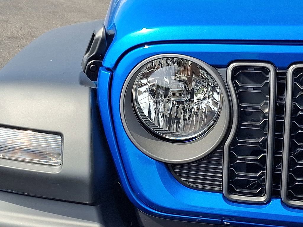 New 2025 Jeep Wrangler Sport S image 9