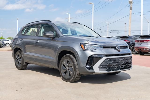 New 2026 Volkswagen Taos S FWD image 8