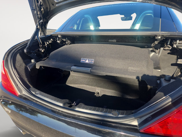Used 2016 Mercedes-Benz SLK 300 image 28