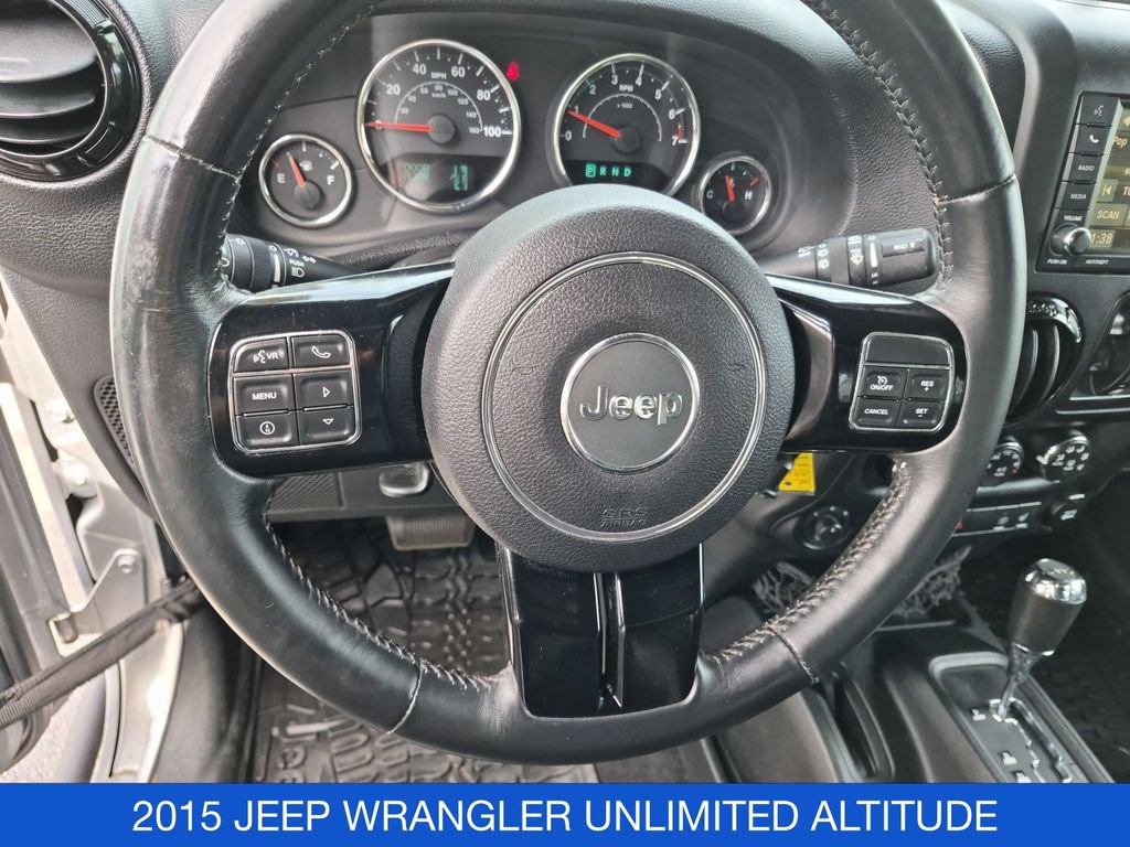 Used 2015 Jeep Wrangler Unlimited Sahara AWD/4WD image 18