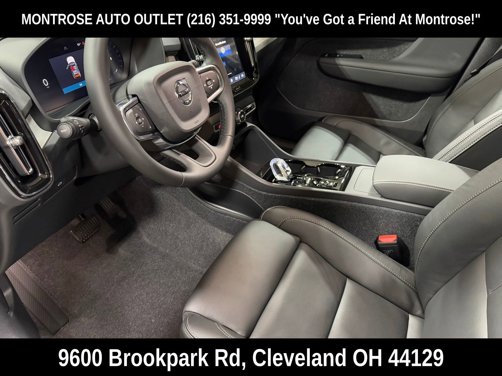 New 2026 Volvo XC40 B5 Plus w/ Protection Package Premier image 12