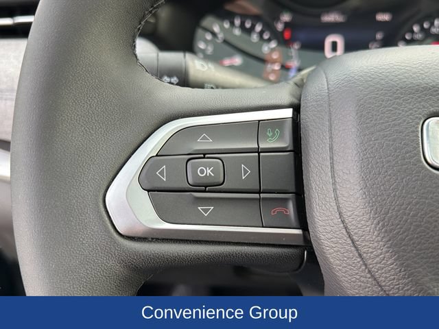 Used 2025 Jeep Compass Latitude w/ Sun & Sound Group AWD/4WD image 22