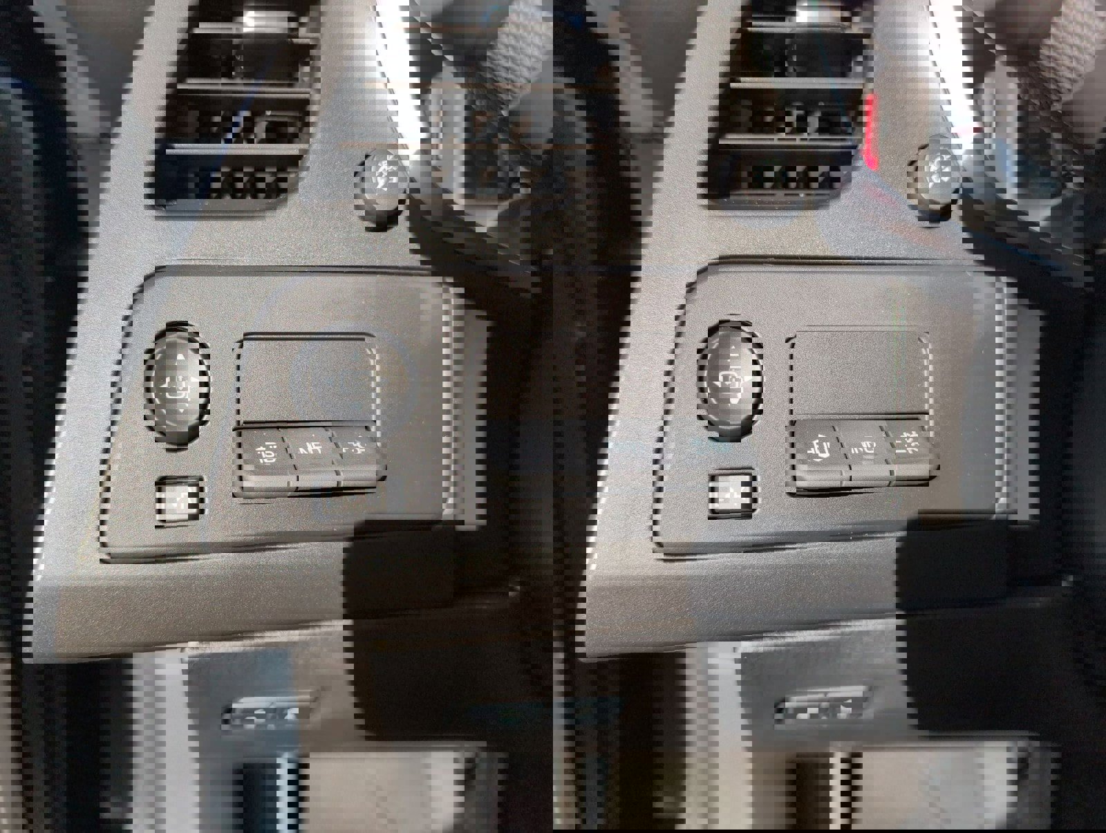 Used 2019 Chevrolet Corvette Stingray Coupe w/ 2LT Preferred Equipment Group image 17