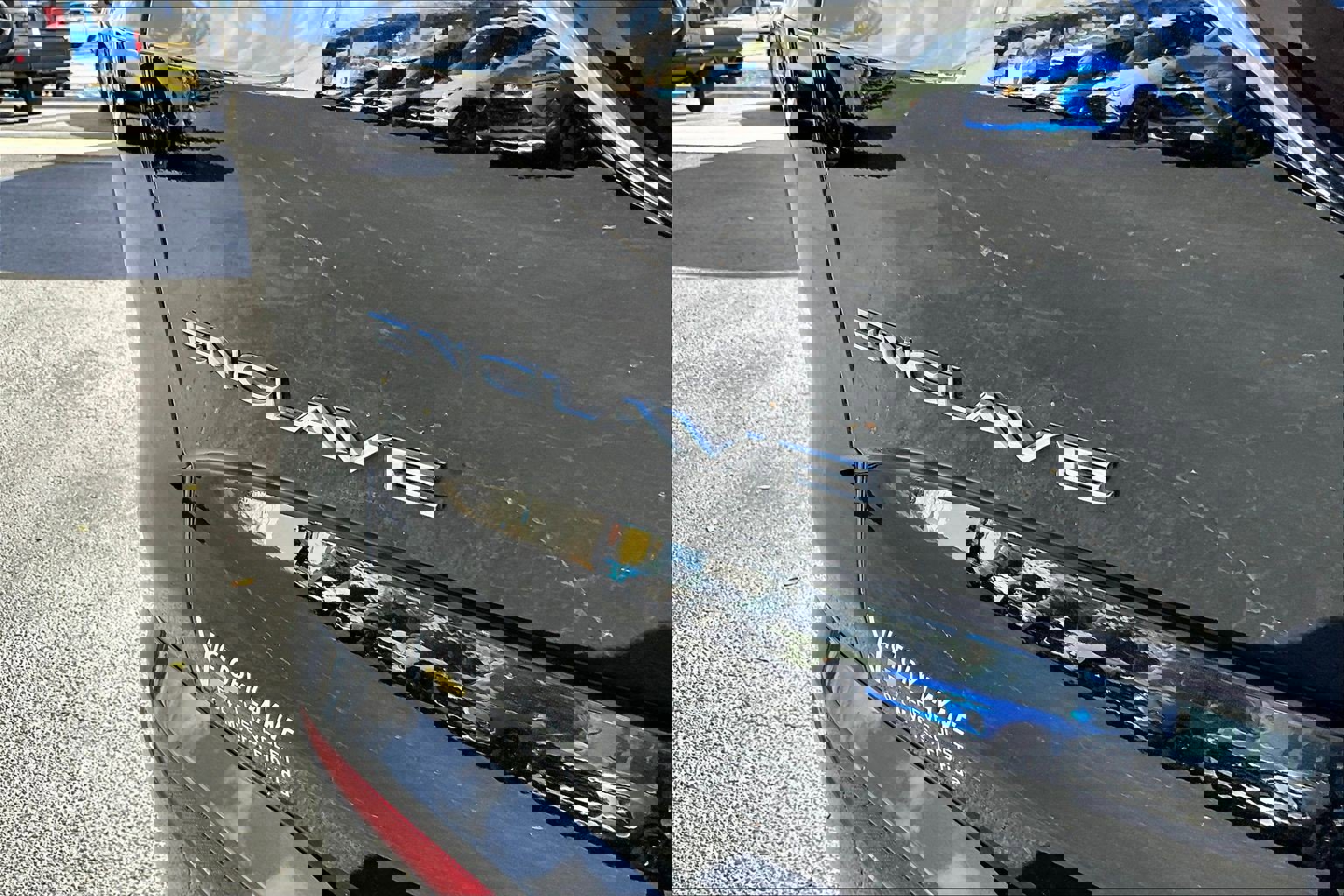 Certified 2023 Buick Enclave Essence w/ LPO, Floor Liner Package image 5