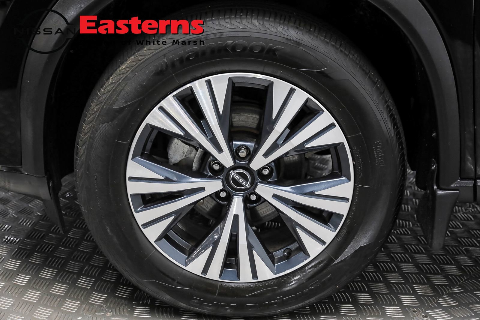 Used 2023 Nissan Rogue SV image 31