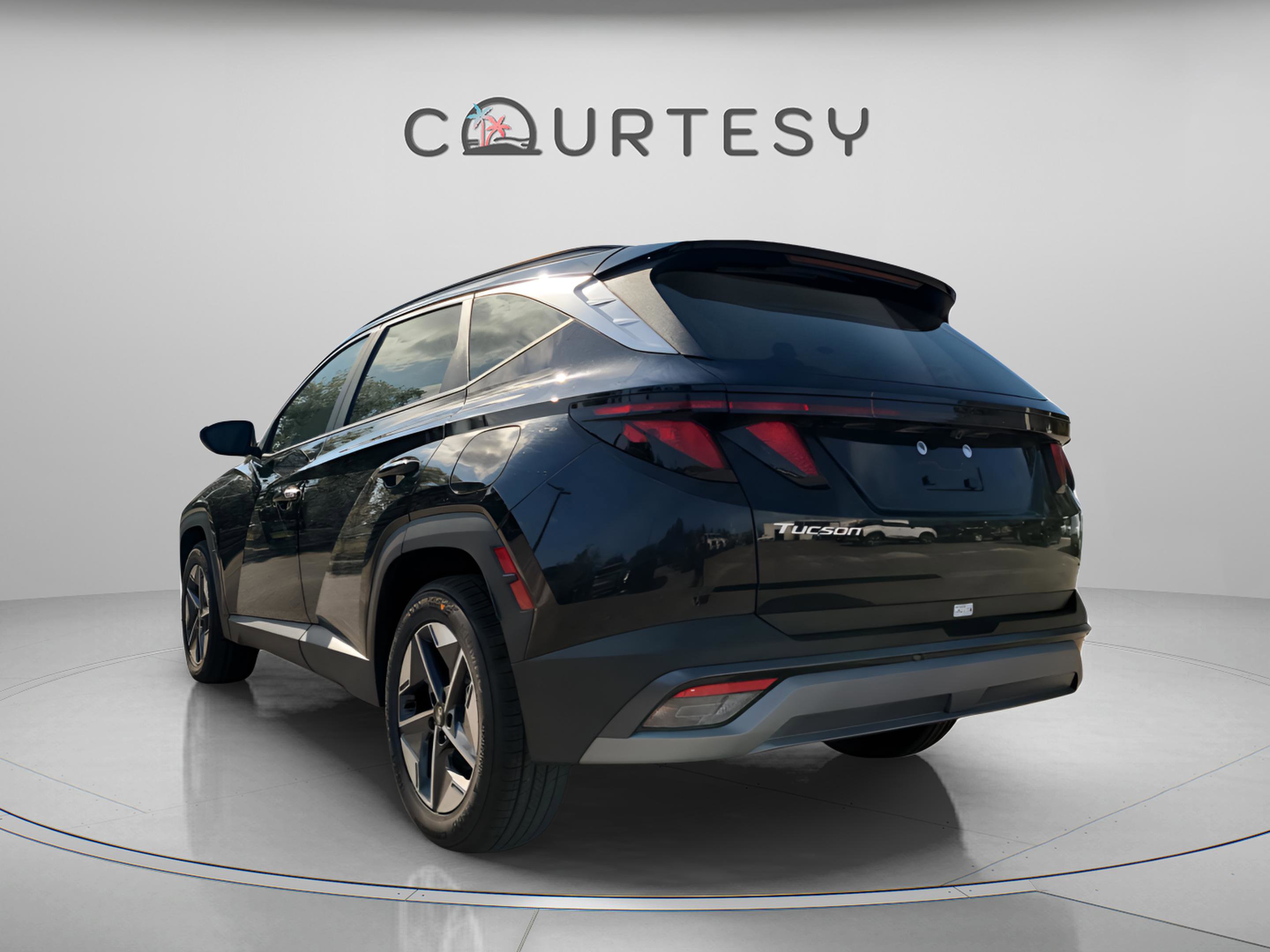 New 2026 Hyundai Tucson SEL image 3