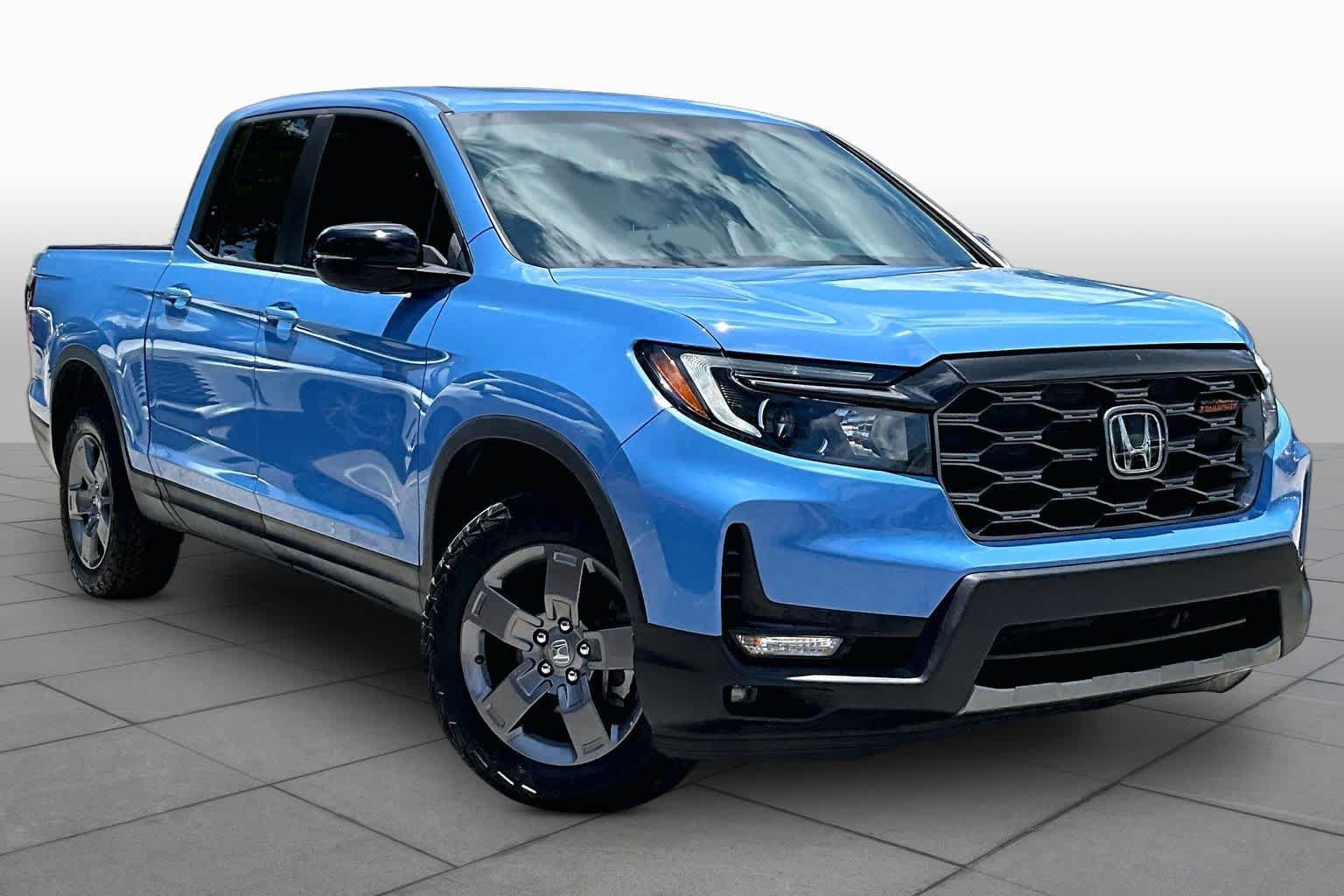 Used 2024 Honda Ridgeline TrailSport image 3