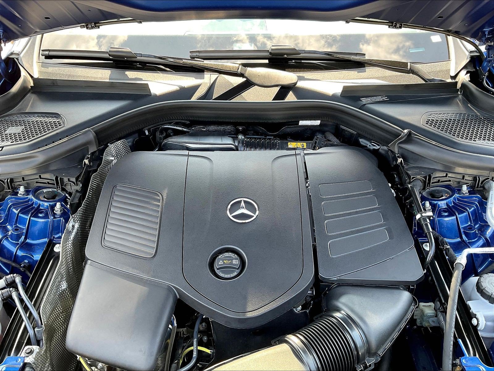 Used 2026 Mercedes-Benz GLC 300 4MATIC image 30
