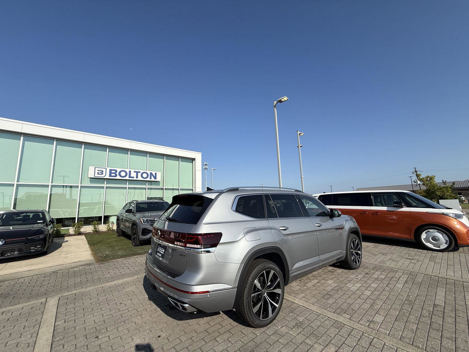 New 2026 Volkswagen Atlas SEL Premium R-Line image 7