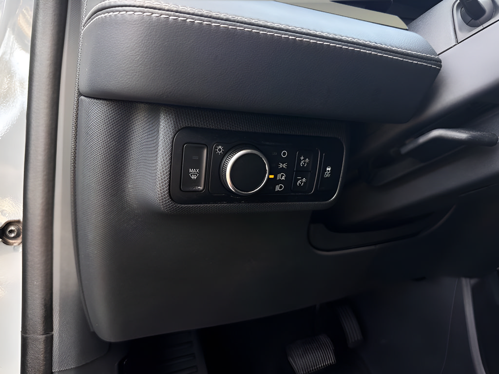 Used 2024 Ford Mustang Mach-E Premium RWD image 17