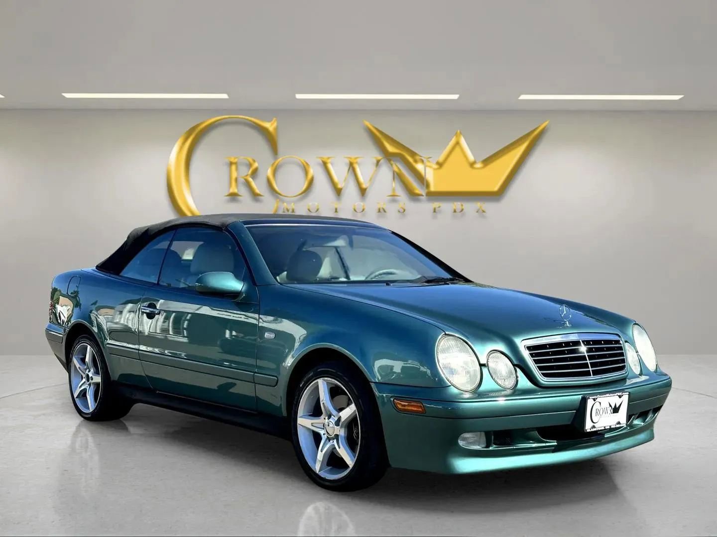 Used 1999 Mercedes-Benz CLK 320 Cabriolet image 4