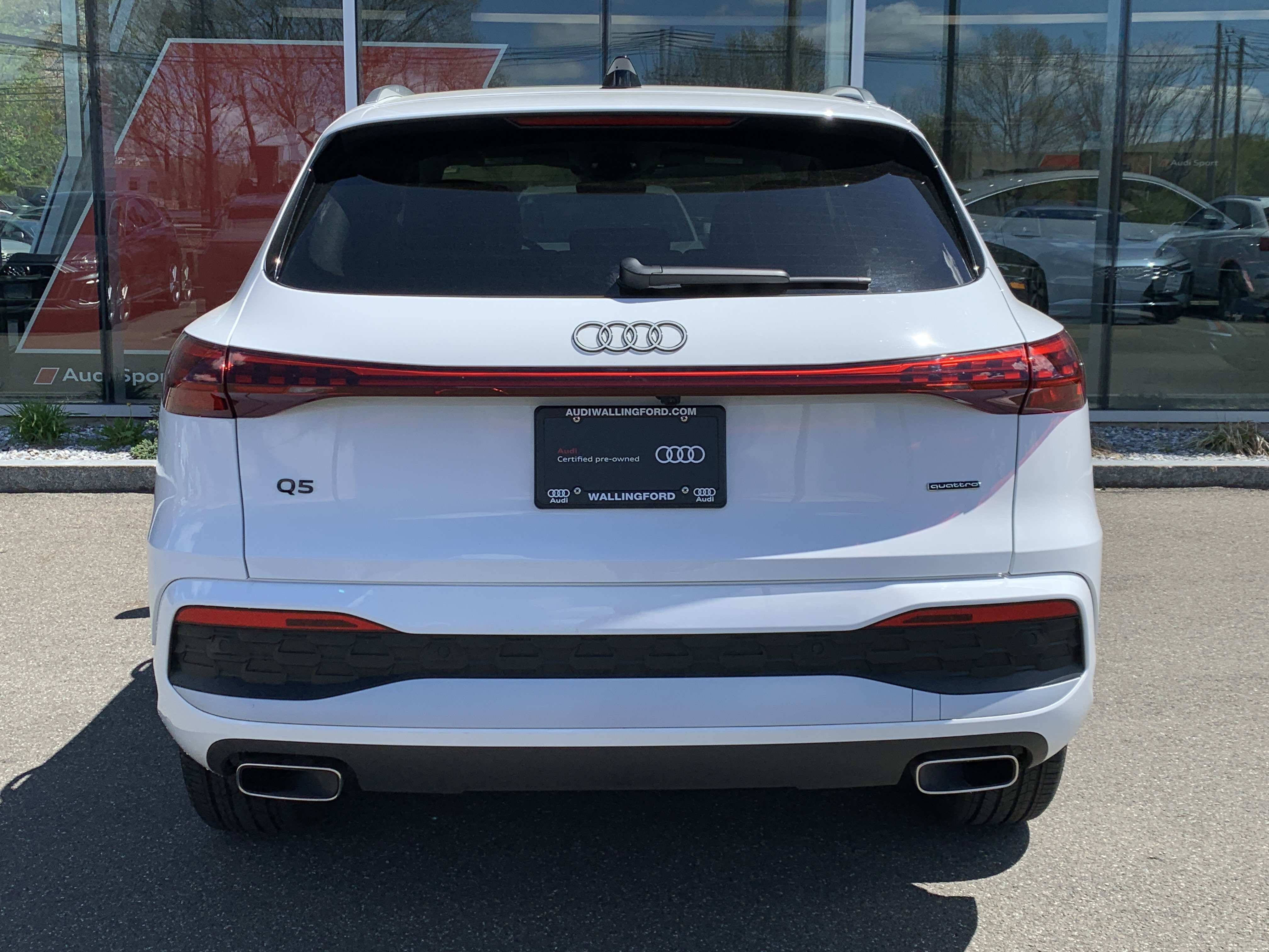 Certified 2025 Audi Q5 Premium w/ Convenience Package AWD/4WD image 7