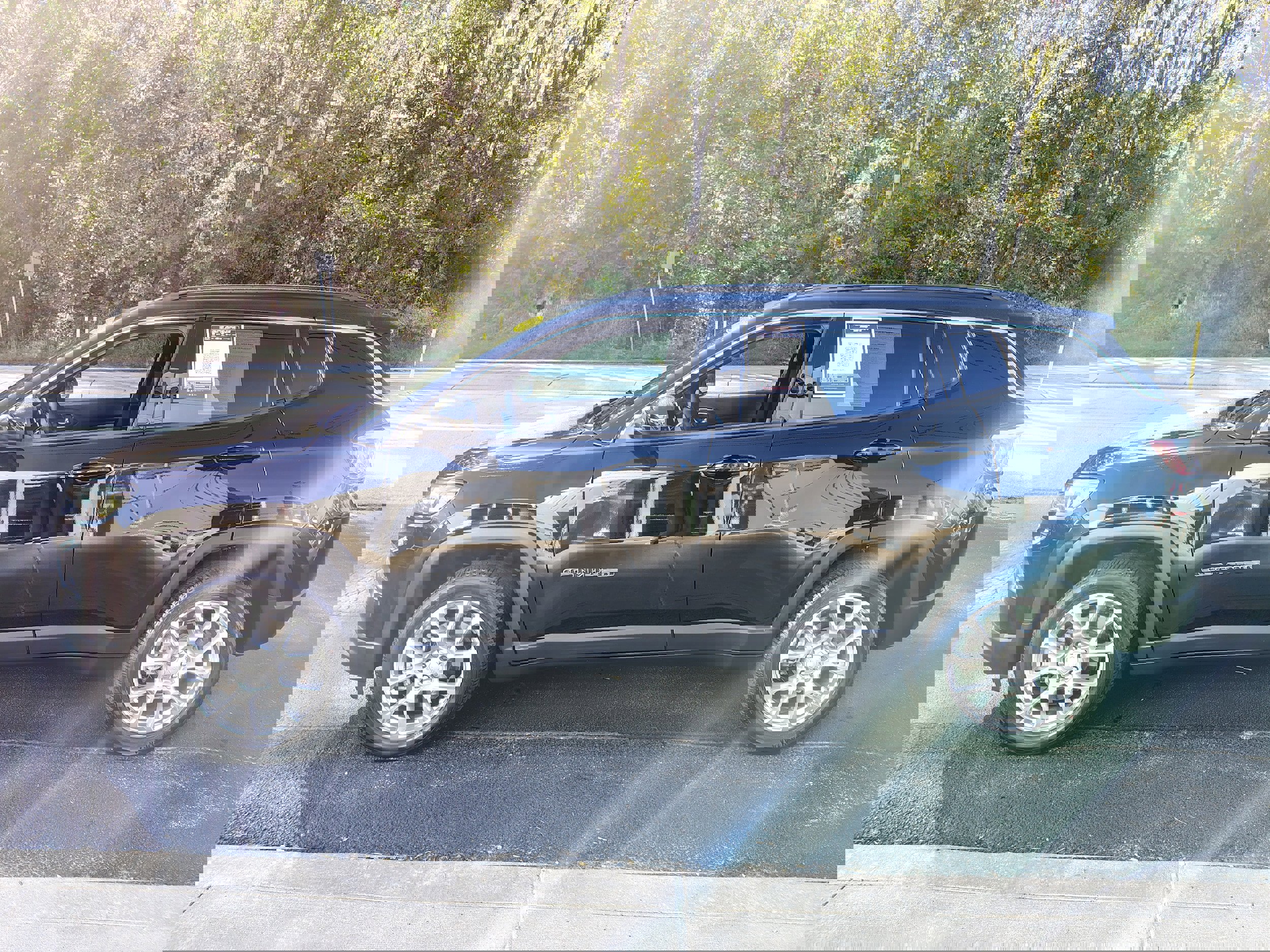 Certified 2023 Jeep Compass Latitude image 4