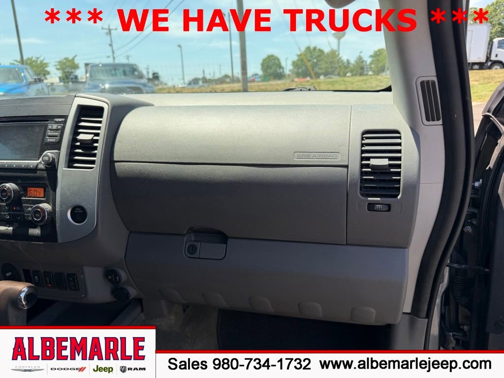 Used 2017 Nissan Frontier SV w/ SV Value Truck Package RWD image 31
