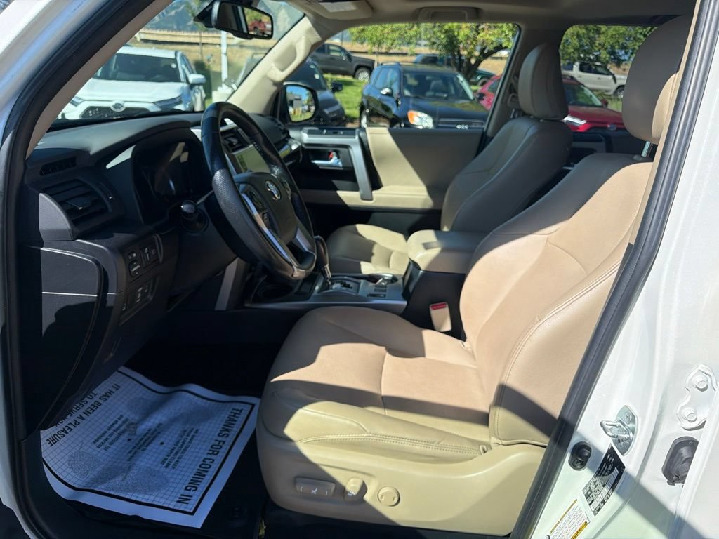 Used 2023 Toyota 4Runner Limited AWD/4WD image 22