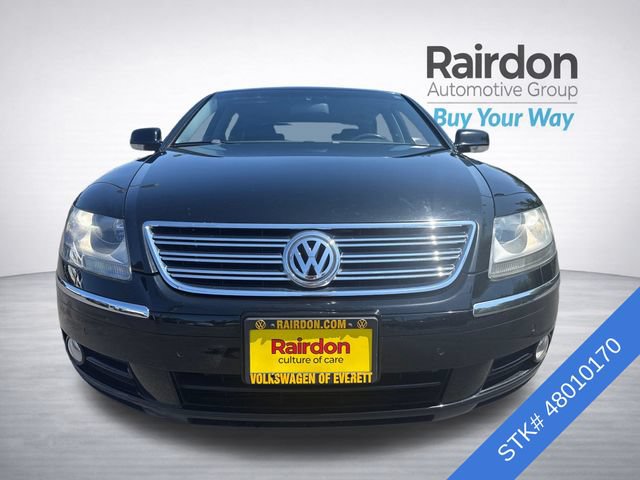 Used 2004 Volkswagen Phaeton V8 AWD/4WD image 2