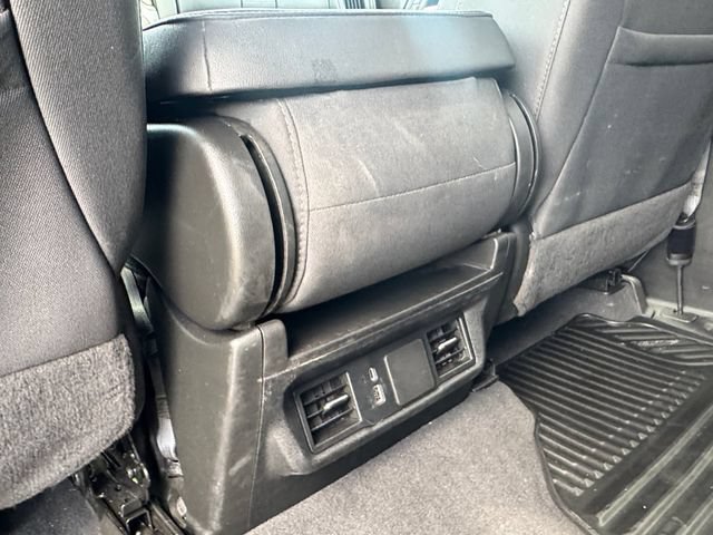Used 2024 Chevrolet Silverado 2500 Custom w/ Custom Value Package AWD/4WD image 29