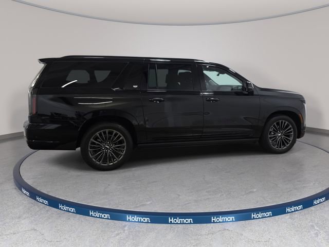 Used 2026 Cadillac Escalade ESV Platinum Sport w/ LPO, Floor Liner Package RWD image 5