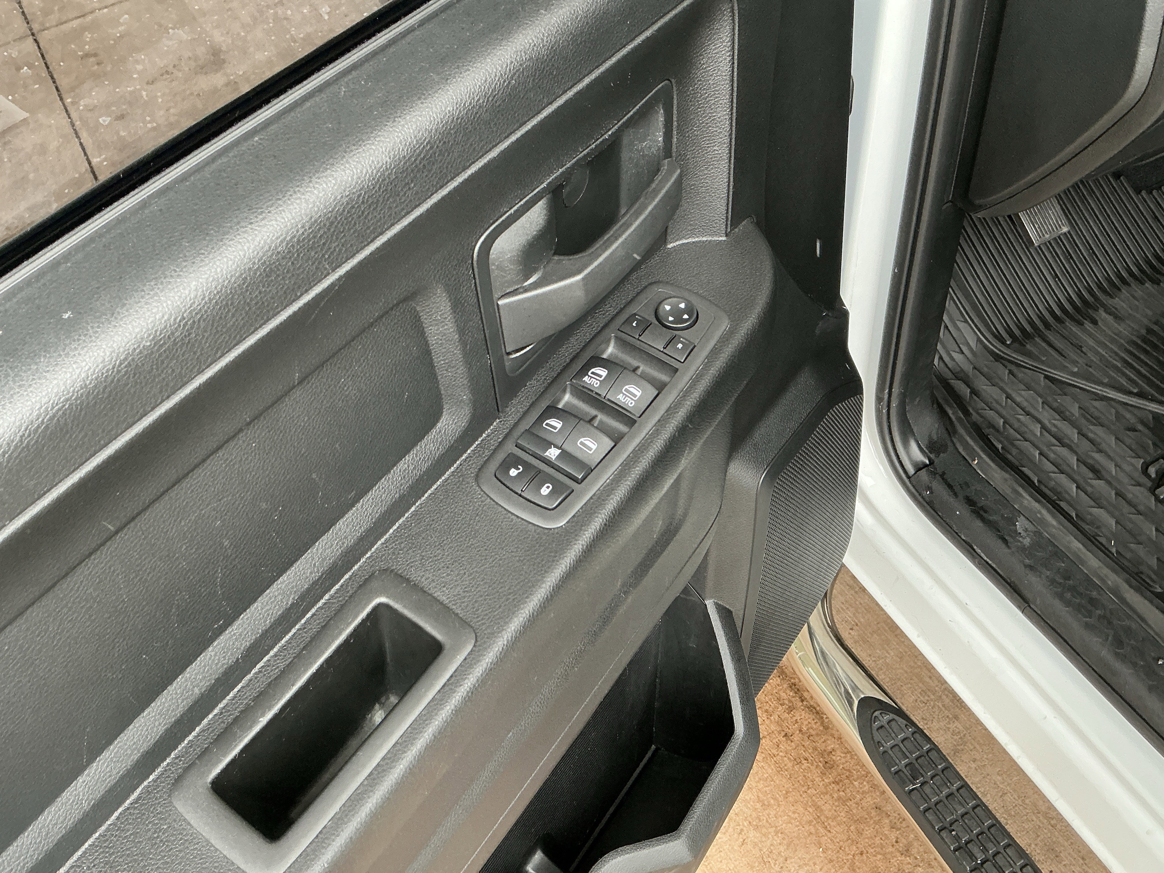 Used 2022 RAM 2500 Tradesman image 15