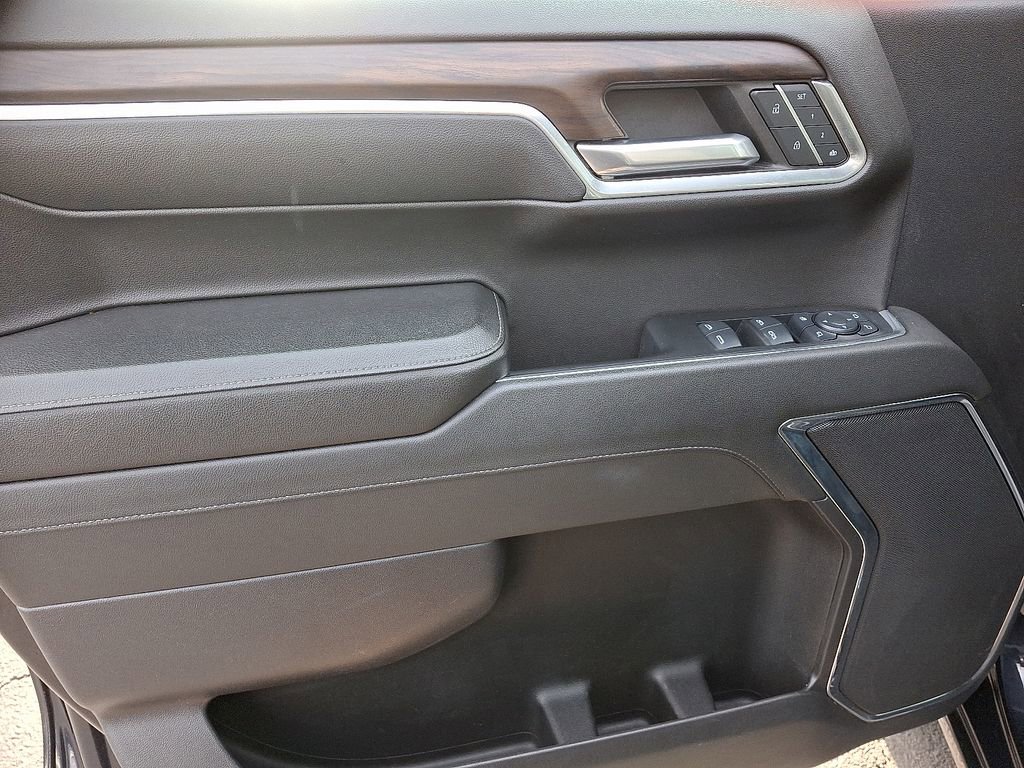 Certified 2024 GMC Sierra 1500 SLT image 13