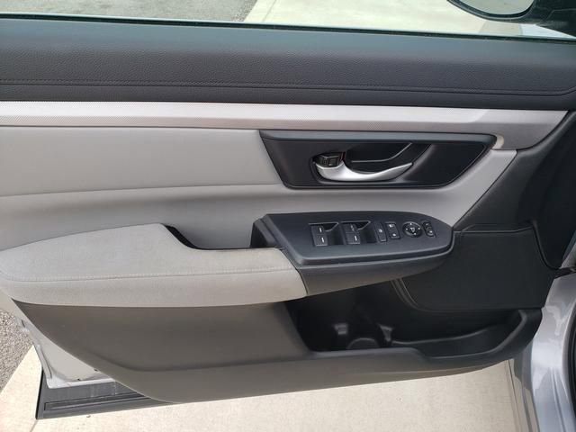 Used 2019 Honda CR-V LX image 11
