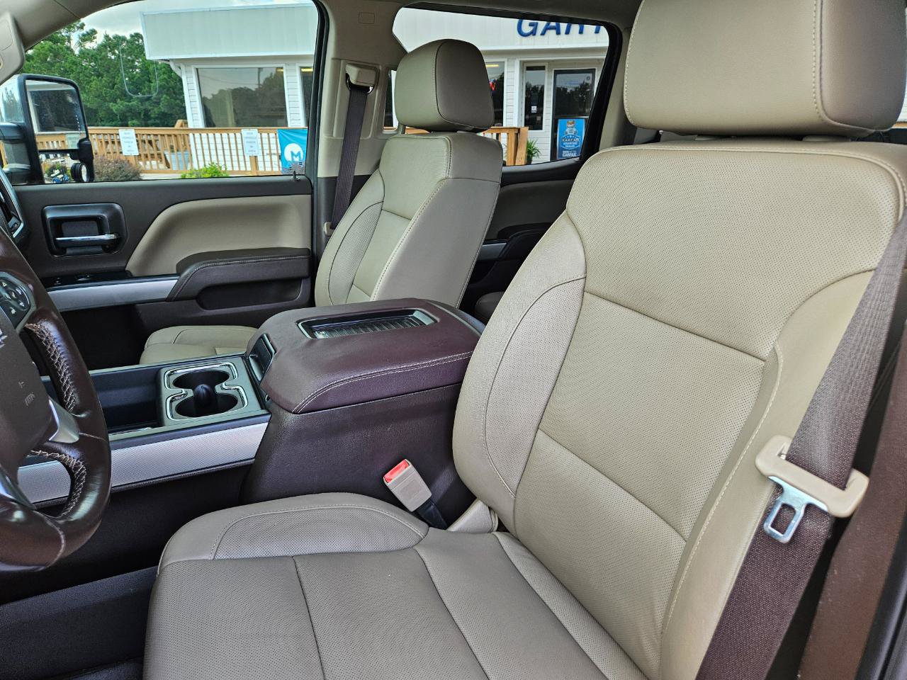Used 2019 Chevrolet Silverado 2500 LTZ w/ Duramax Plus Package AWD/4WD image 18