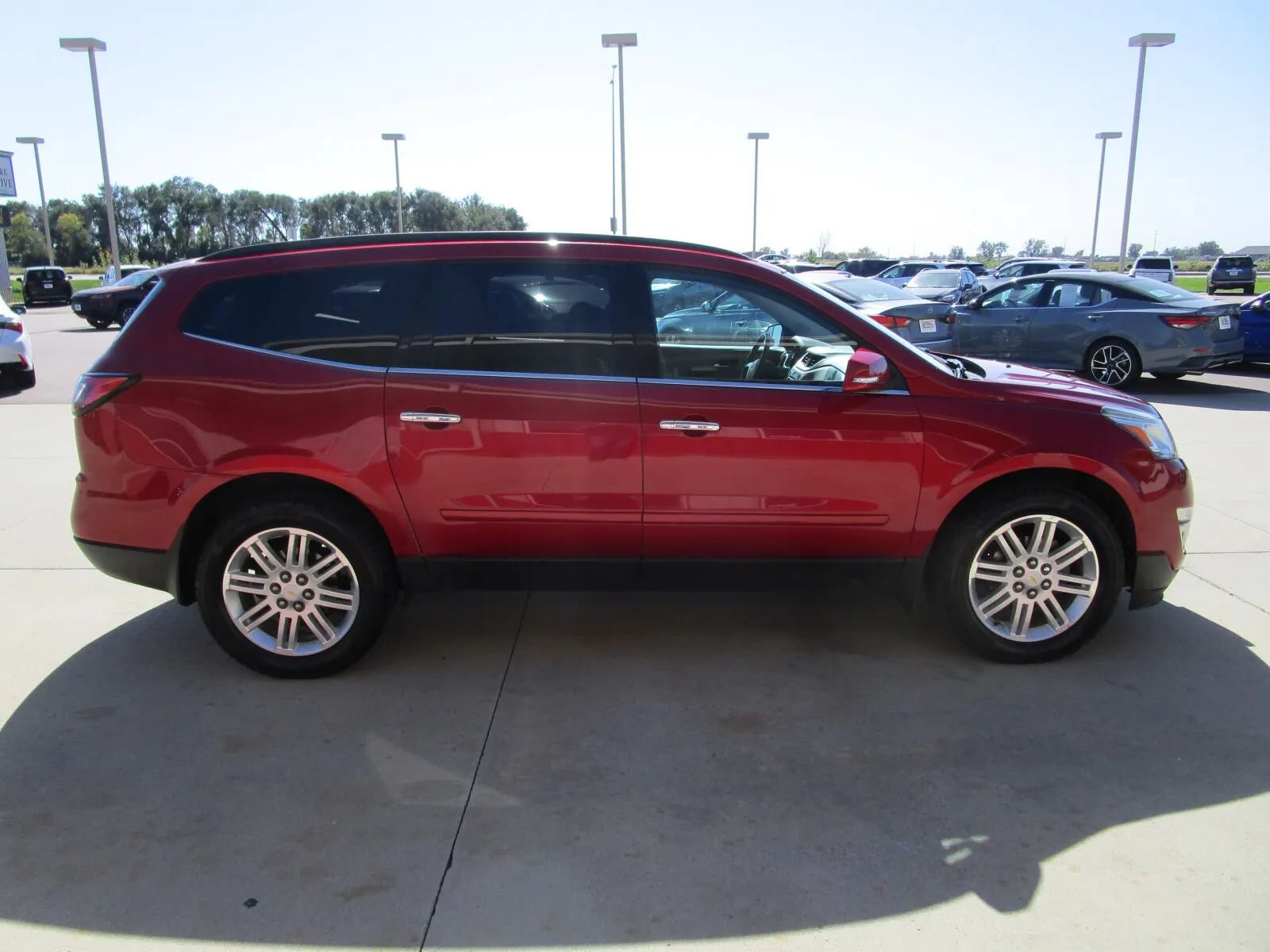 Used 2013 Chevrolet Traverse LT w/ All-Star Edition AWD/4WD image 9