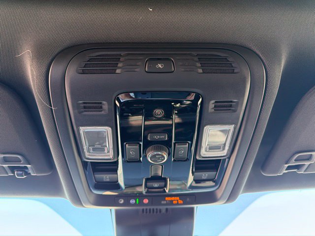 New 2026 Chevrolet Tahoe Premier AWD/4WD image 20