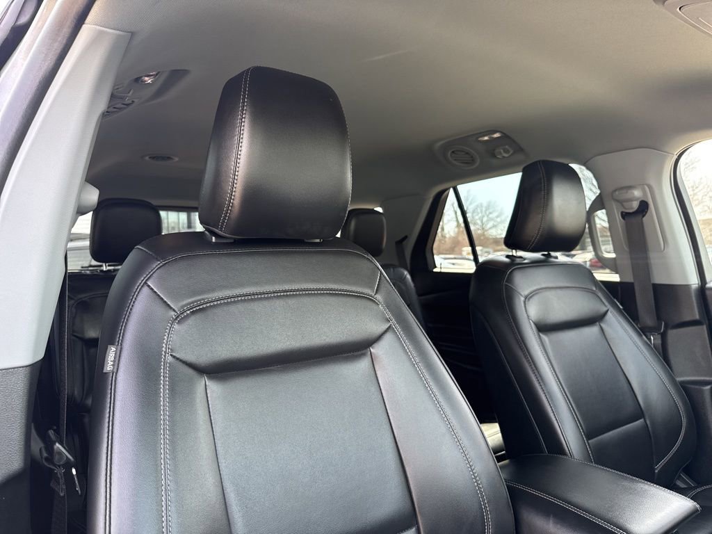 Used 2022 Ford Explorer XLT w/ Equipment Group 202A image 32