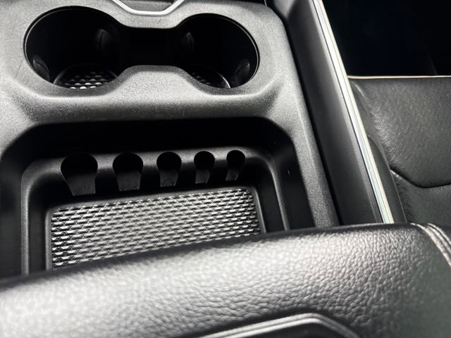 Used 2019 RAM 1500 Laramie image 28