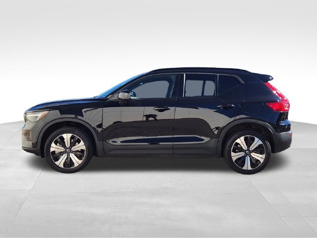 Certified 2023 Volvo XC40 Recharge Plus w/ Protection Package Premier AWD/4WD image 5