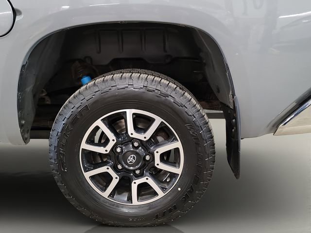 Used 2019 Toyota Tundra SR5 AWD/4WD image 40