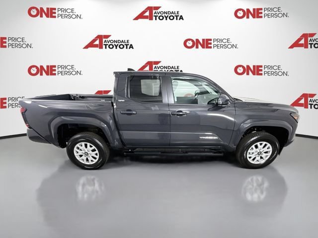 Certified 2026 Toyota Tacoma SR5 AWD/4WD image 9