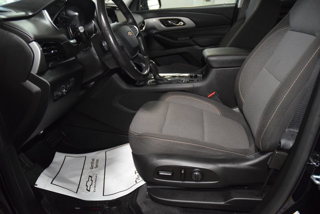Used 2020 Chevrolet Traverse LT AWD/4WD image 39