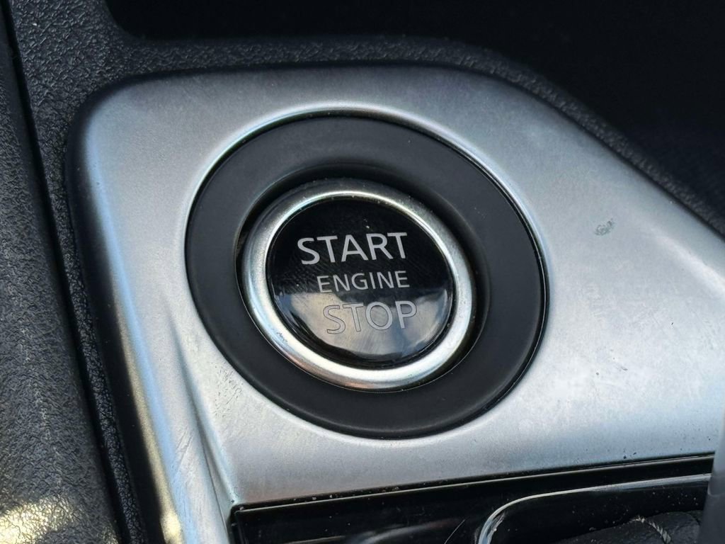 Used 2025 Nissan Sentra SV w/ All-Weather Package image 26