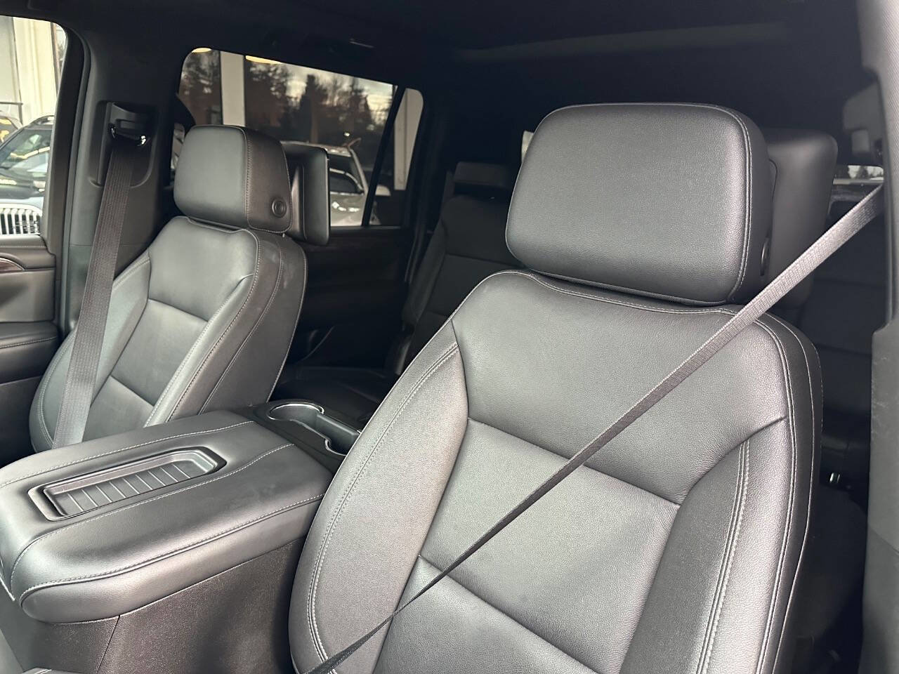 Used 2023 Chevrolet Suburban Z71 w/ Z71 Off-Road Package AWD/4WD image 42