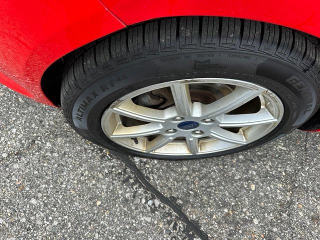 Used 2015 Ford Fiesta SE w/ Equipment Group 201A FWD image 11