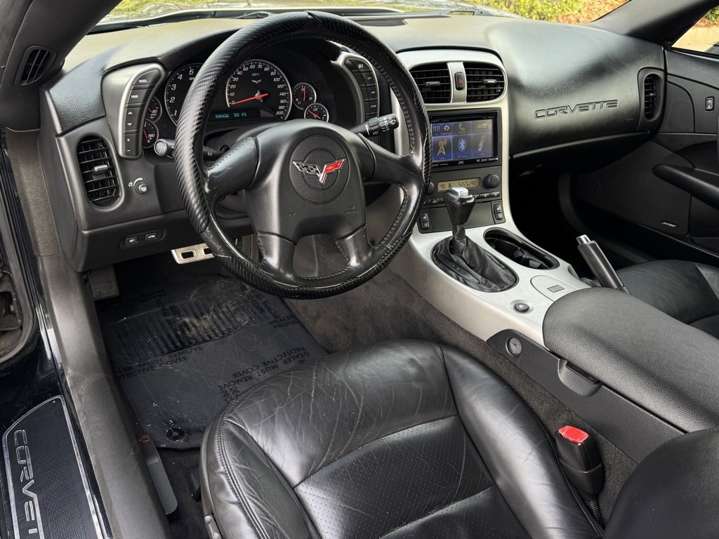 Used 2005 Chevrolet Corvette Coupe w/ Preferred Equipment Group image 19