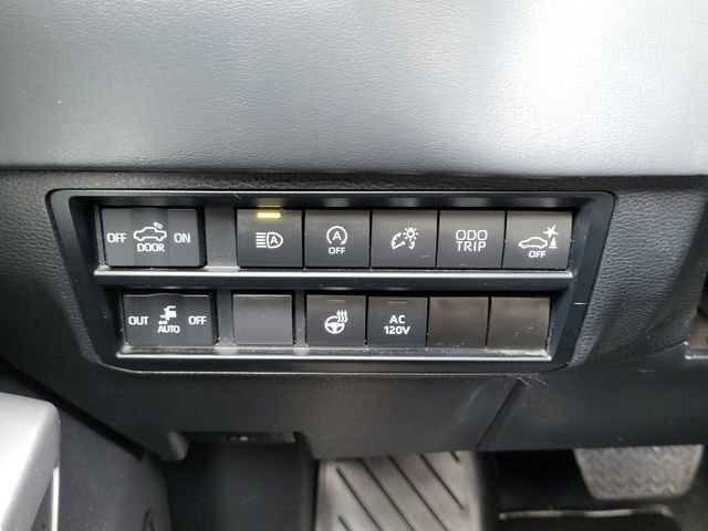 Used 2023 Toyota Tundra Platinum w/ Advanced Package AWD/4WD image 23