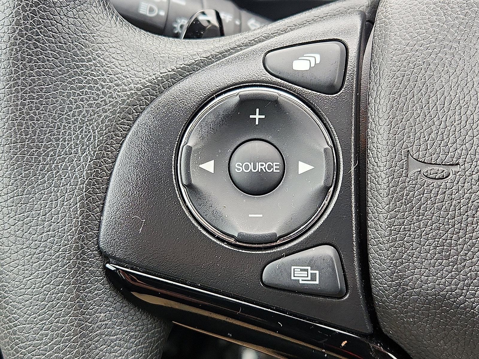 Used 2021 Honda HR-V EX image 20