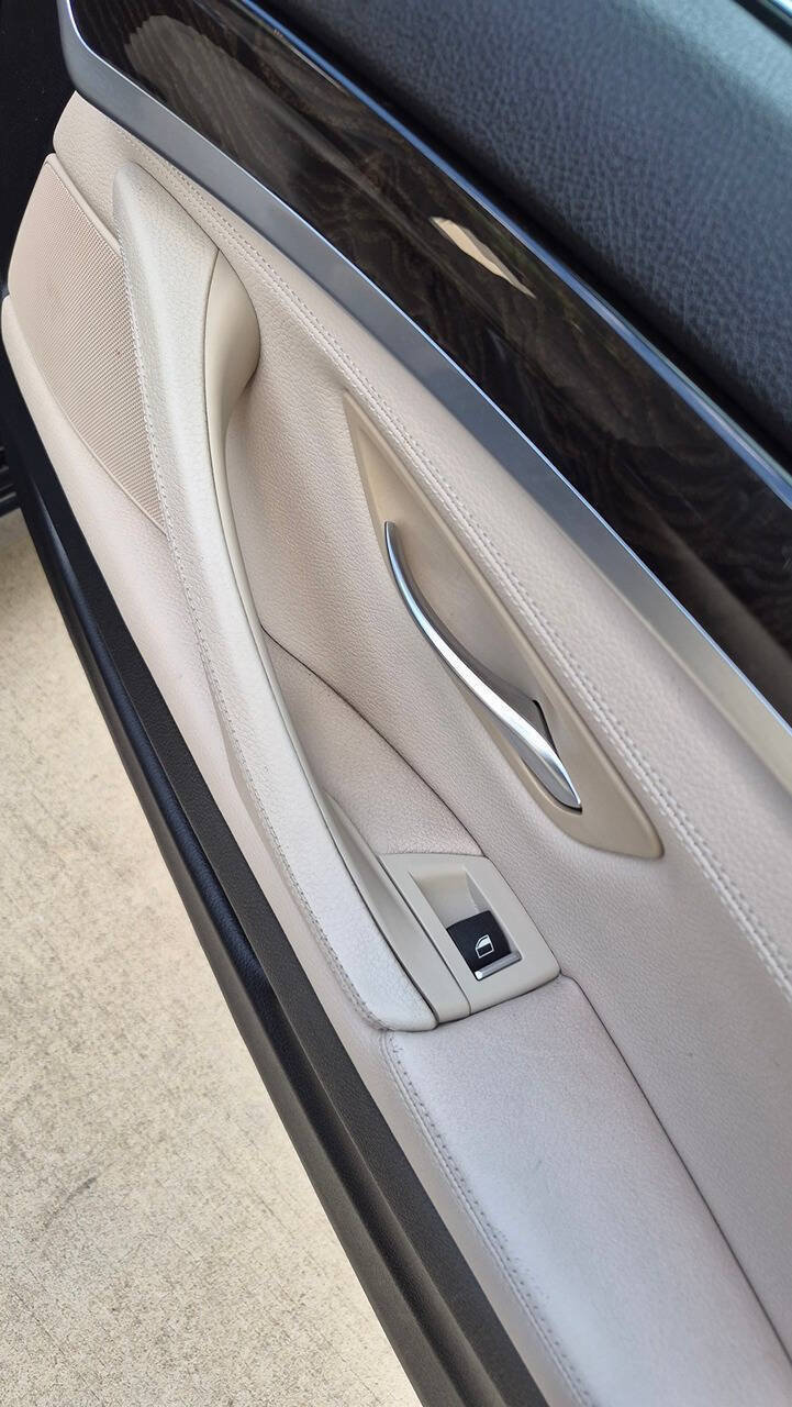 Used 2012 BMW 528i xDrive Sedan AWD/4WD image 62