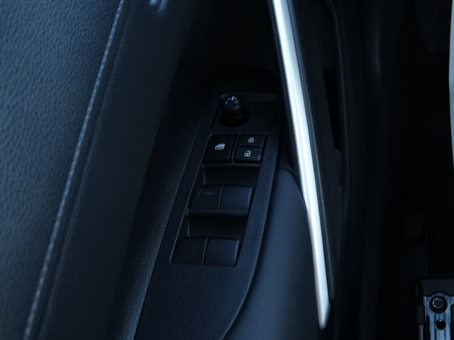 New 2026 Toyota Corolla Cross LE FWD image 28