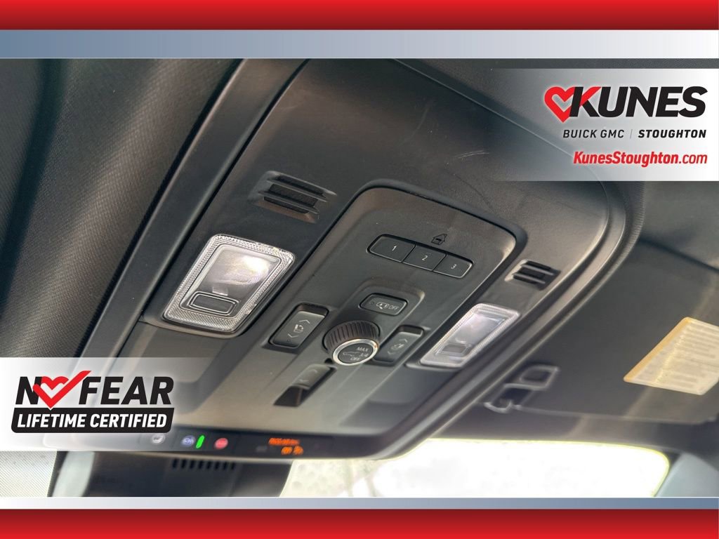 Used 2023 GMC Yukon XL Denali image 37